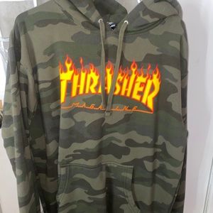 Camo thrasher hoodie